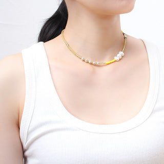 Cullet beads short necklace　